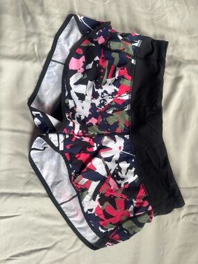 Lululemon Athletica speed  Shorts